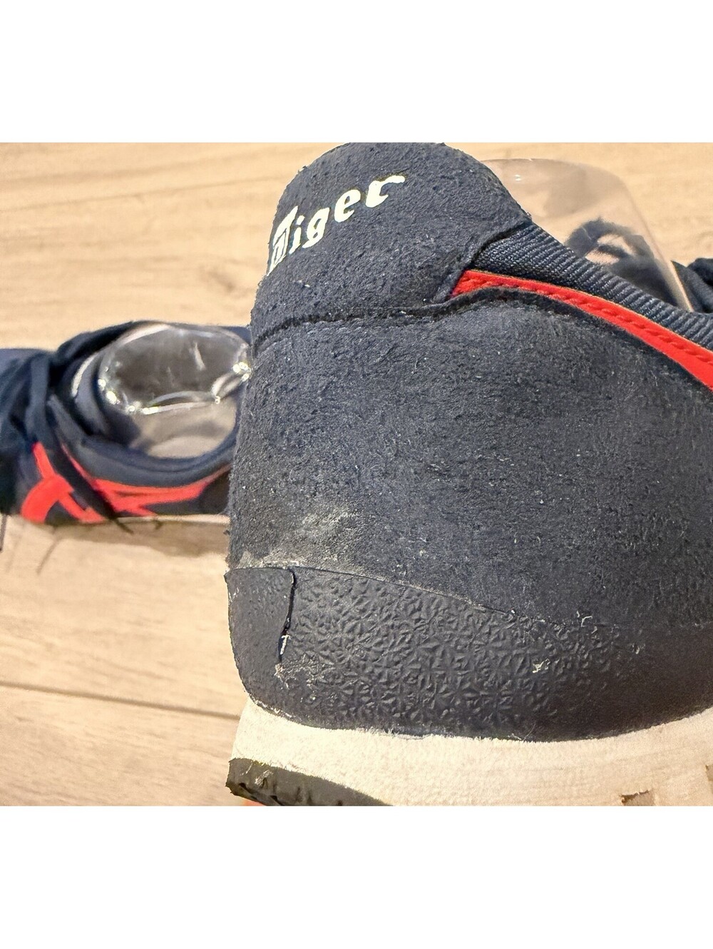 *READ* ASICS Onitsuka Tiger Ultimate Sz 11 Peacoat Navy Red Running Mens Sneaker - Picture 11 of 13
